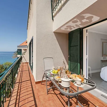 Apartment Promenade I By An Island *