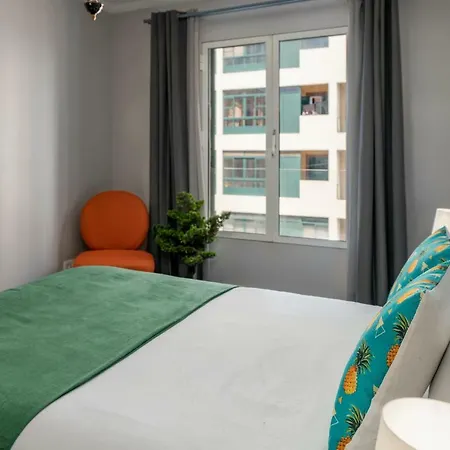 Promenade I By An Island فونشال